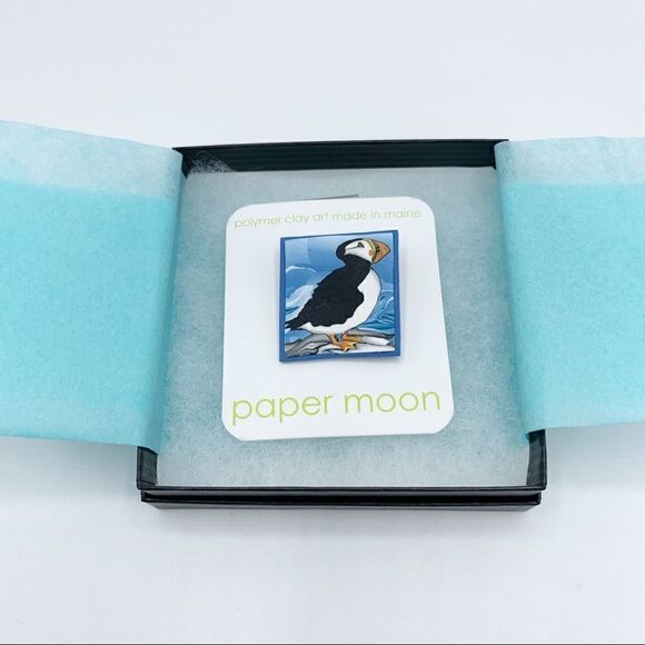 Jayne Dwyer from Paper Moon Jewelry – Polymer Clay Millefiori Puffin Pin NWT - Picture 6 of 8